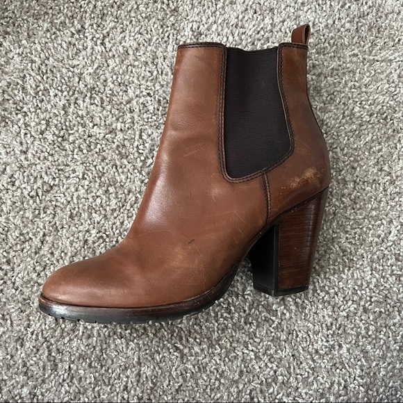 Frye Chelsea Tate Boot, Brown 7.5 - Picture 10 of 12